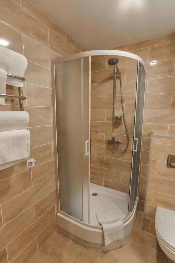 Raziotel Rishelyevskiy Cherson Exteriér fotografie